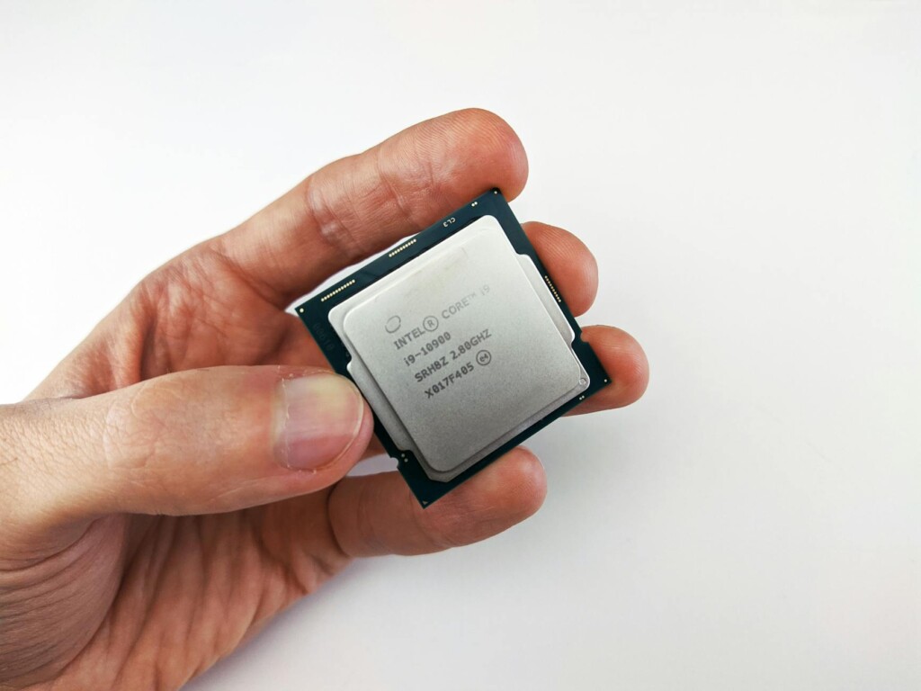 Focus9X featured image: Google and Intel Expand Partnership to Tackle AI Infrastructure Challenges