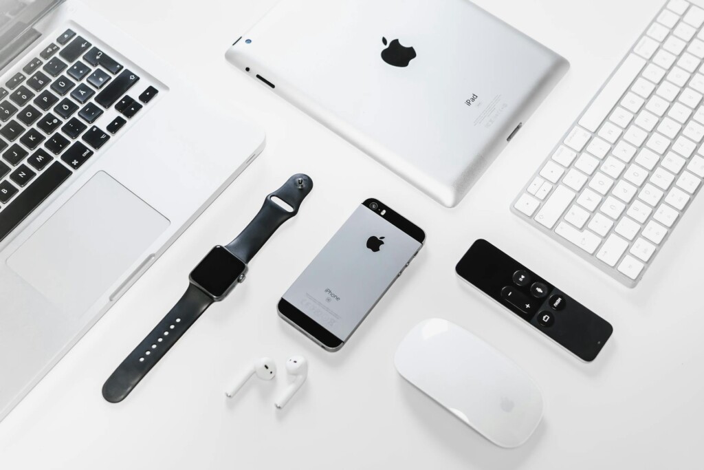 Focus9X featured image: John Ternus to Take Over as Apple CEO, Tim Cook Steps Back