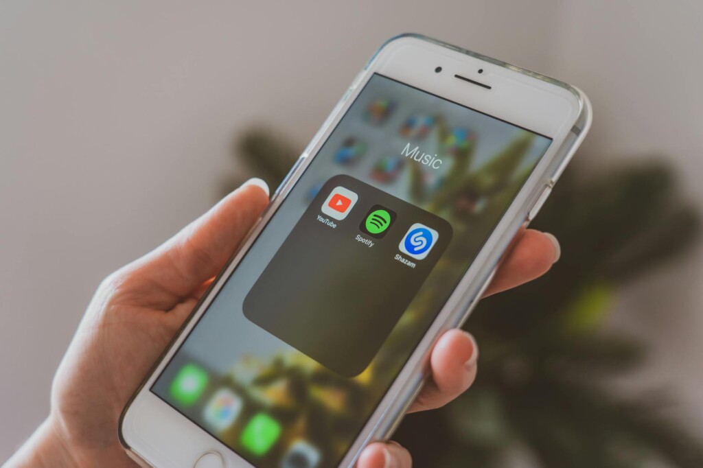Focus9X featured image: Spotify Launches New Desktop App to Create Personal Podcasts, Taking on Google’s NotebookLM