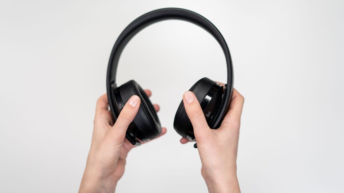 Focus9X featured image: Samsung’s Upcoming Galaxy H1: What to Expect from Their First Over-Ear Headphones