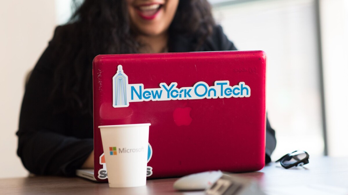Focus9X featured image: Microsoft Surface Laptop Ultra Review: The First Real AI PC